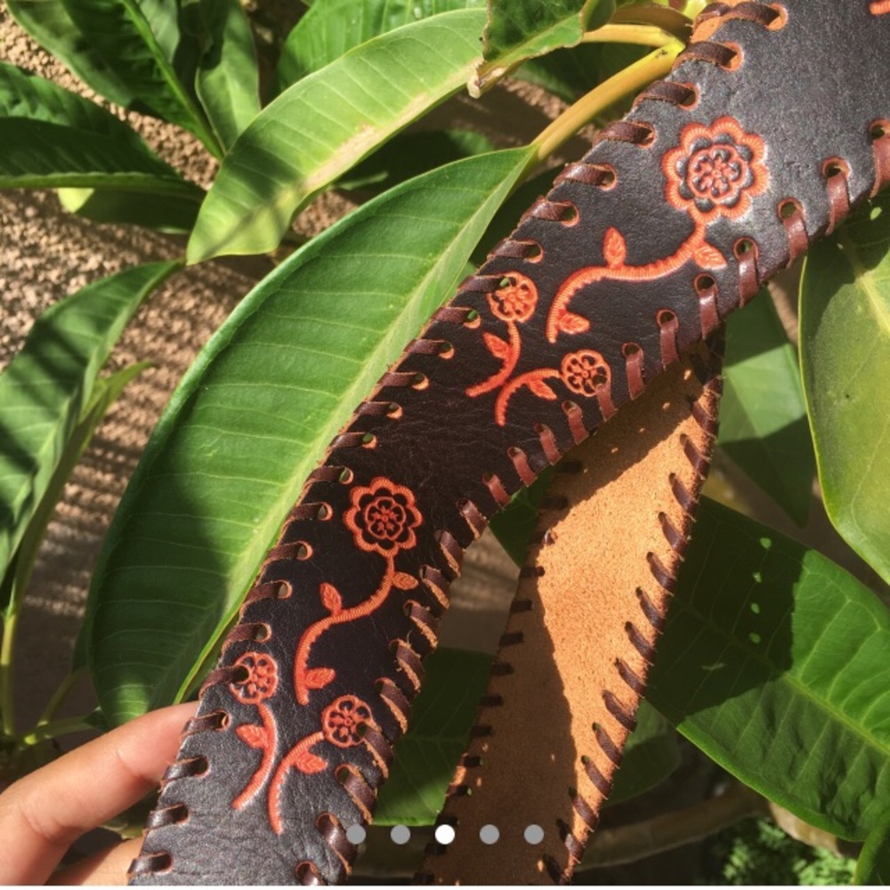 🌻🌞beautiful leather vintage belt🌻🌞